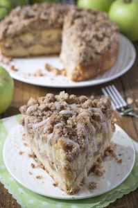 Cinnamon-Apple-Crumb-Cake-Site-2