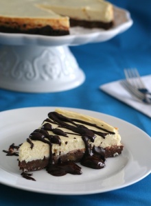 Low-Carb Brownie Cheesecake